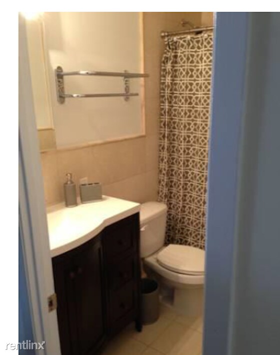 Primary Photo - 2 br, 1 bath Apartment - 3117 28th Ave
