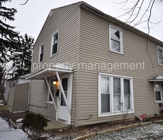 Primary Photo - 686 S Hamilton Rd
