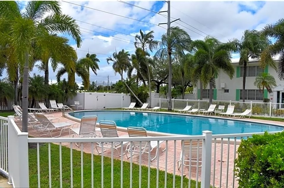 Photo - 1801 NE 62nd St (Fort Lauderdale, FL)