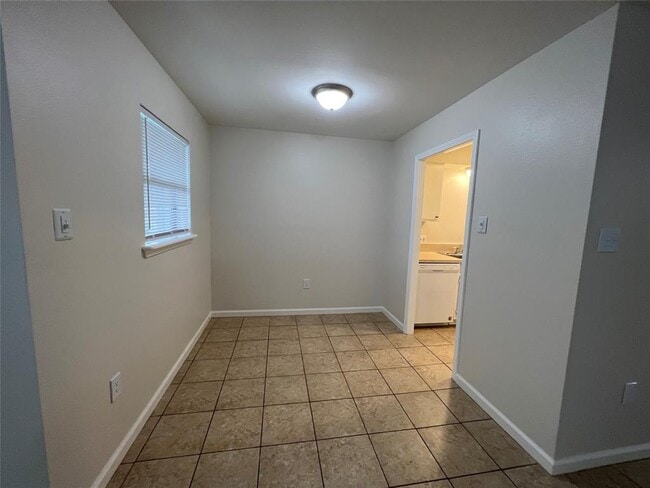 Building Photo - 130 Oyster Creek Dr