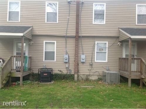 Building Photo - 3 br, 1.5 bath Apartment - 801 B Ave