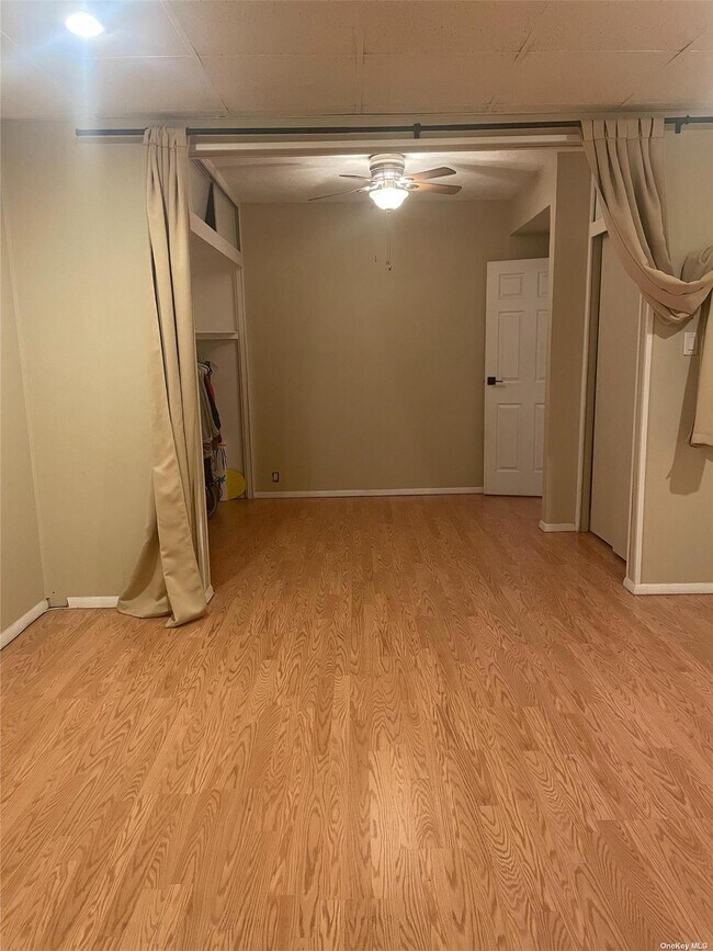 Building Photo - 5829 60th Ln