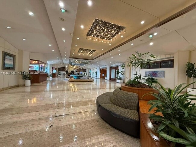 Foto del edificio - 801 Brickell Bay Dr