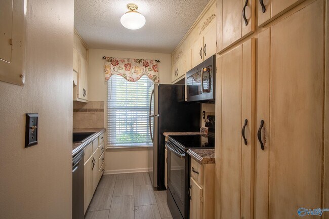 Foto del edificio - 8151 Oldfield Rd SW