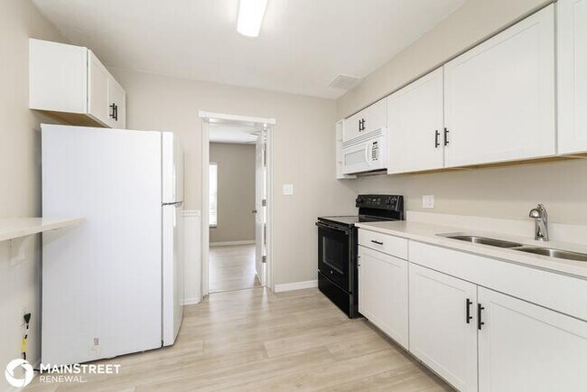 Building Photo - 310 FLORIDA DR, AUBURNDALE, FL 33823