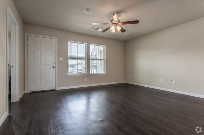 2HAB, 2BA - 7748 ft² - Wilson Place