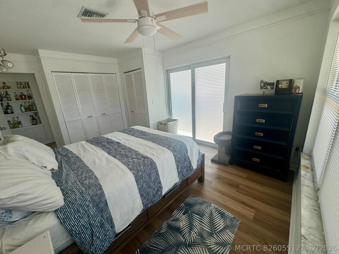 Foto del edificio - 219 Old Jupiter Beach Rd