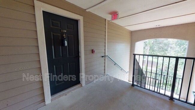 Foto del edificio - 13810 Sutton Park Dr N