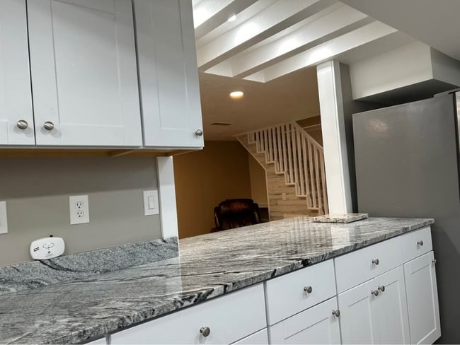 Foto del edificio - 702 E 21st Pl