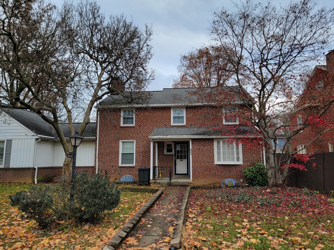 932 Fountain Ave Unit 2, Lancaster, PA 17601 Apartments in Lancaster