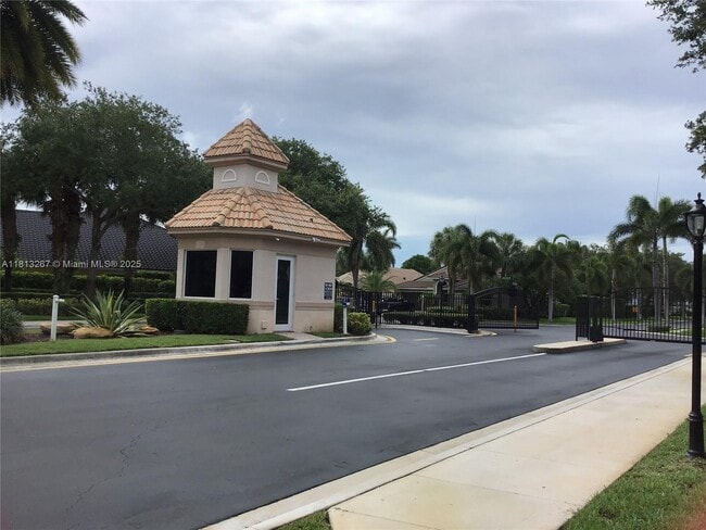 Building Photo - 175 Jones Creek Dr