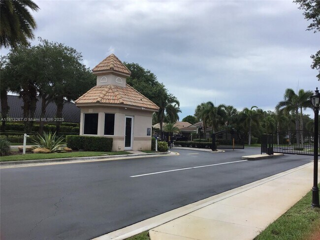 Foto del edificio - 175 Jones Creek Dr