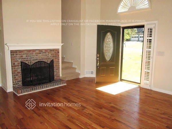 Foto del edificio - 5446 Pinedale Cir