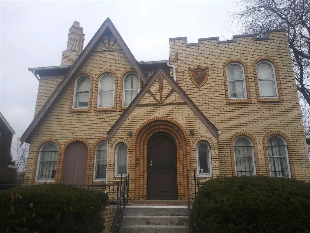 Primary Photo - 13139 Chandler Park Dr