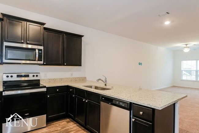 Foto del edificio - Coming Soon!