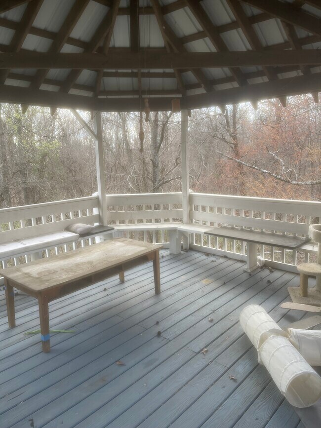 Building Photo - 6161 Old Hickory Blvd