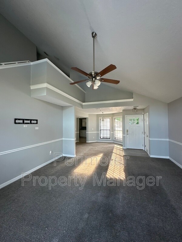Building Photo - 2867 Lantana Lakes Dr W