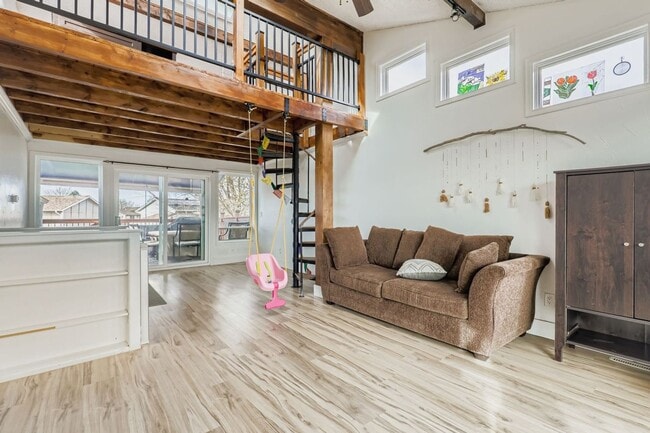 Building Photo - 8293 Gaylord St