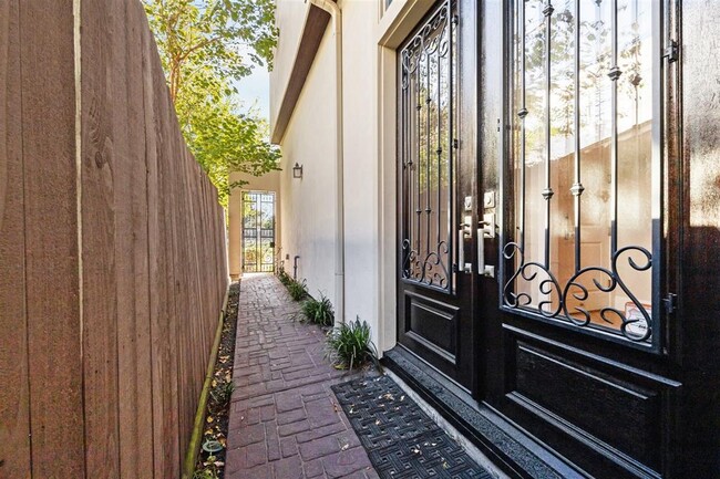 Foto del edificio - 4314 Scotland St