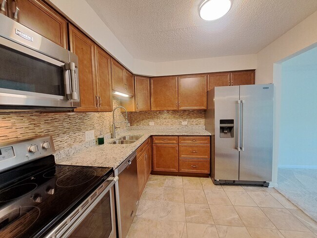 Foto del edificio - 520 Biesterfield Rd