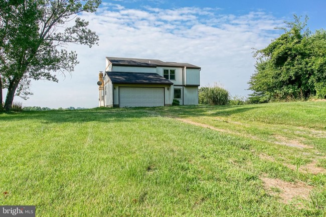 Building Photo - 3825b Petersville Rd