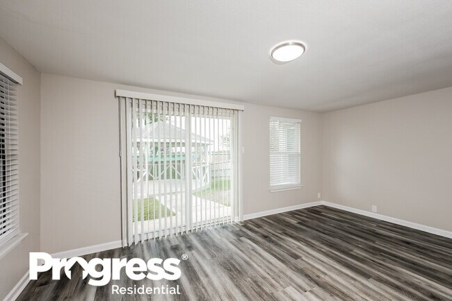 Foto del edificio - 7958 Wayword Trail
