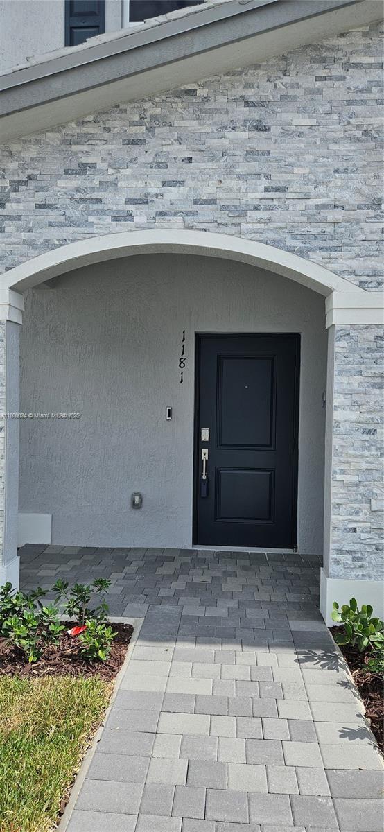 Foto del edificio - 1181 NW 1st St