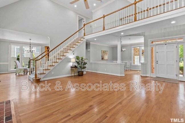 Building Photo - 269 Hogans Valley Way