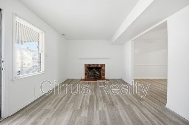 Building Photo - 4309 Midhurst Ln