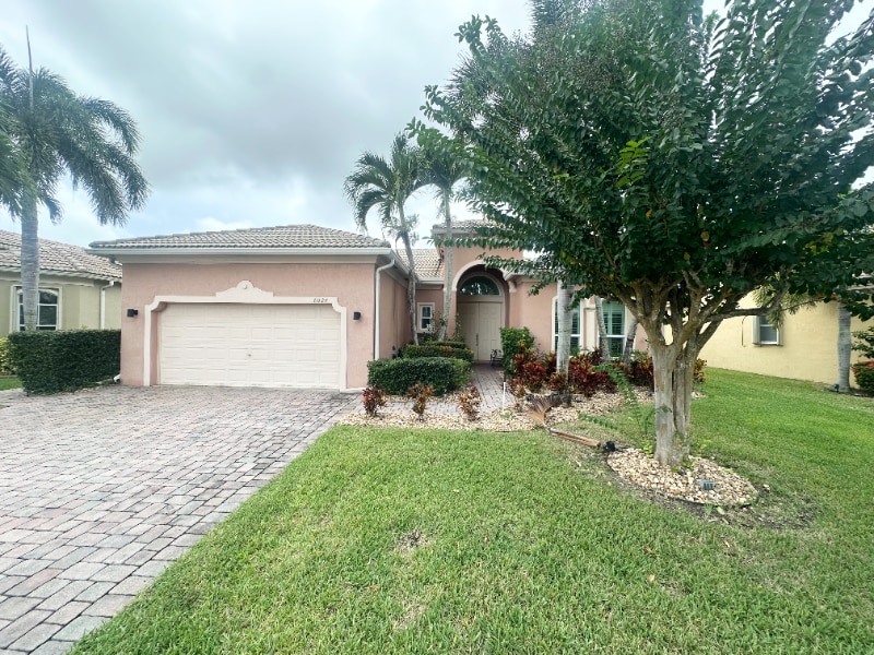 Primary Photo - 6028 Santa Margarito Dr