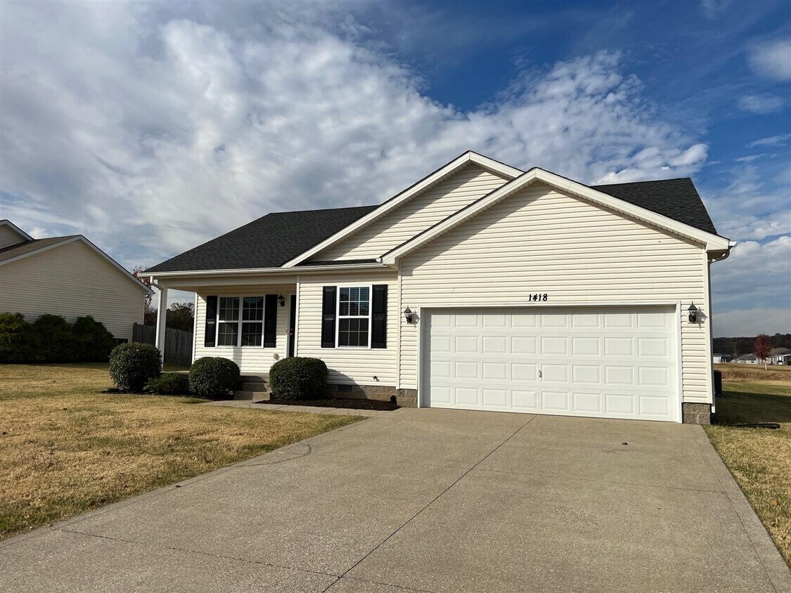 1418 Calgary Way, Bowling Green, KY 42101 House Rental in Bowling Green, KY