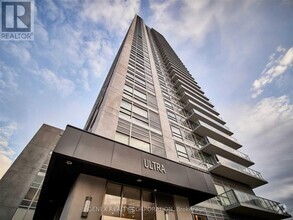 Building Photo - 2015-2015 Sheppard Ave E