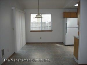 Building Photo - 3000 Watson Ave