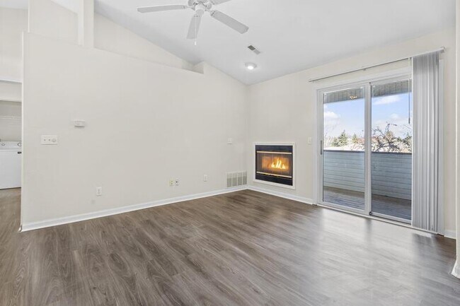 Foto del edificio - 1101 Linden Ln