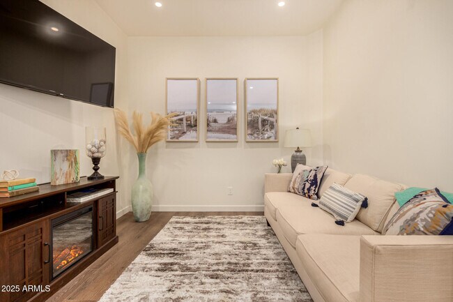 Foto del edificio - 12005 N Panorama Dr