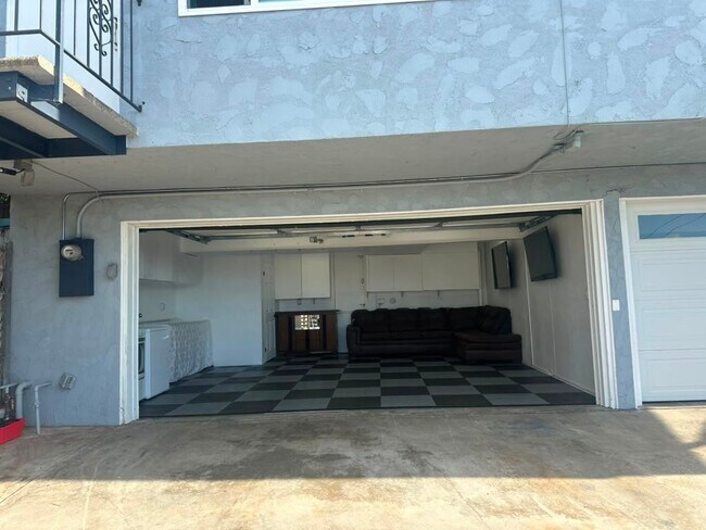 Building Photo - 4452 W 169th St