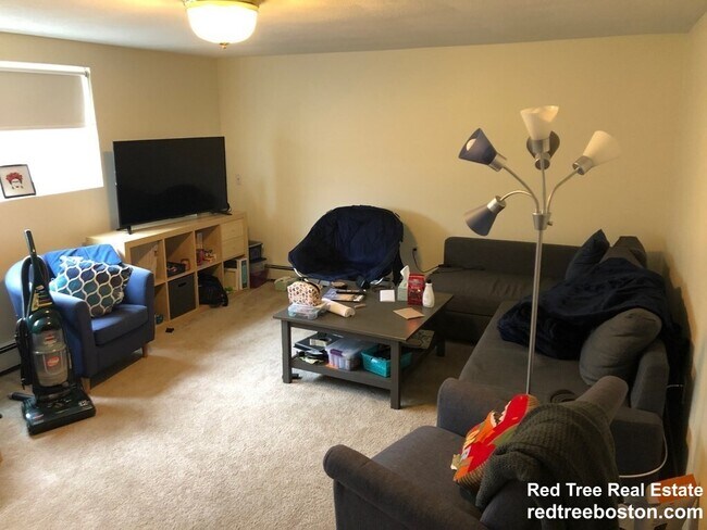 Building Photo - 13 Westford St