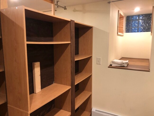 Building Photo - 2600 Colfax Ave S