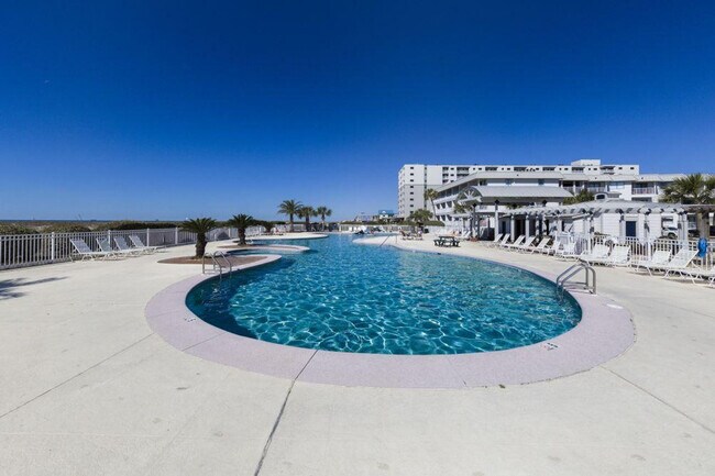 Foto del edificio - 400 Plantation Rd