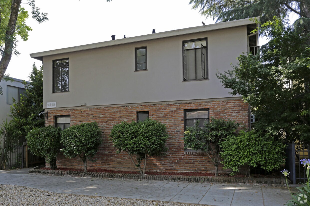 Foto del edificio - 2512 O St