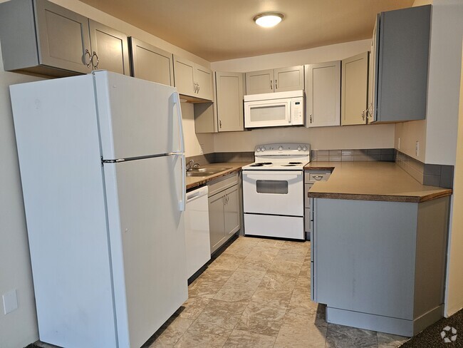 5th floor 2 bedroom unit kitchen - East 12 Rockwood Apartments