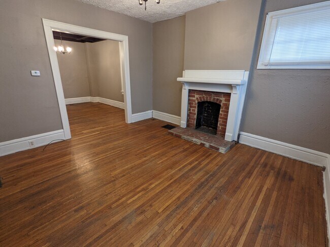 Foto del edificio - 29 W Blake Ave