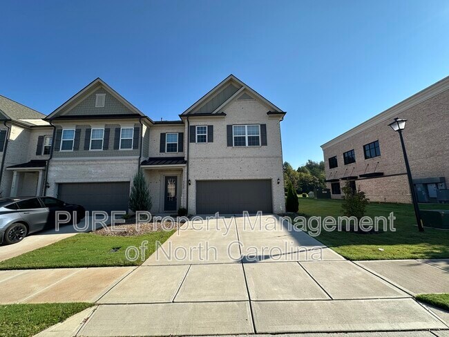 Foto del edificio - 112 Heathbrook Ln