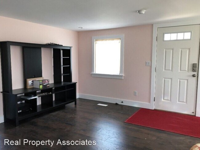 Foto del edificio - 4 br, 2 bath House - 4916 Vista Place