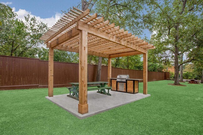 Building Photo - 510 Billie Bess Ln