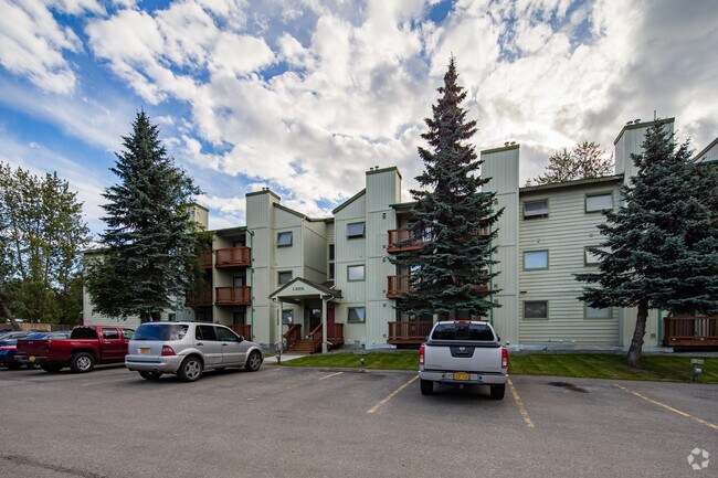 Foto del edificio - Green Tree Apartments