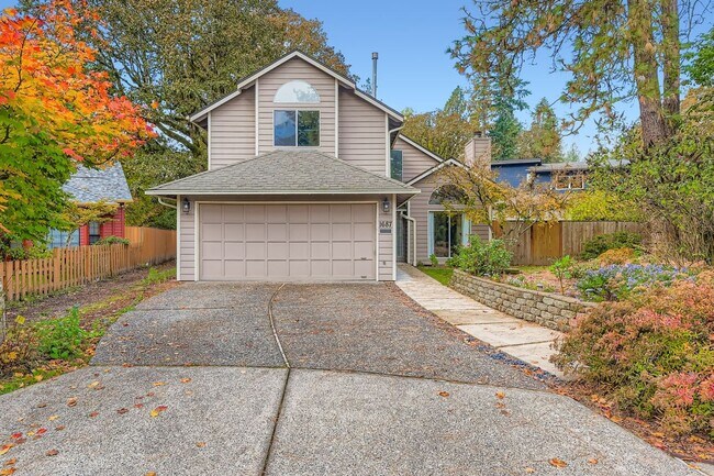 Foto del edificio - 3BR/3BA Beaverton Home — Central A/C, Vaulted Ceilings, Fenced Yard & 2-Car Garage | No HOA