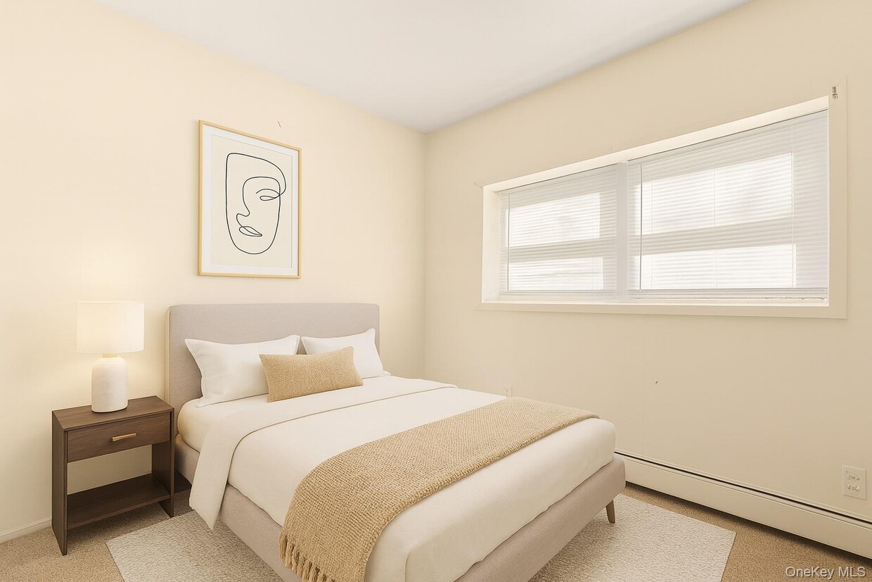 Building Photo - 174 Mills Pond Rd