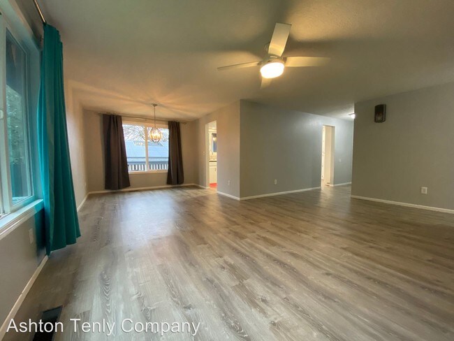 Building Photo - 3 br, 2 bath House - 5435 SW 160th Ave