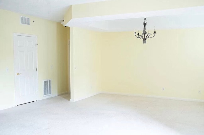Building Photo - 2295 Pinnacle Ct